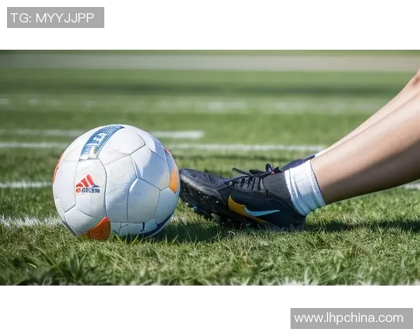 足球明星壁纸混拼尽显球场风采与激情瞬间的完美结合