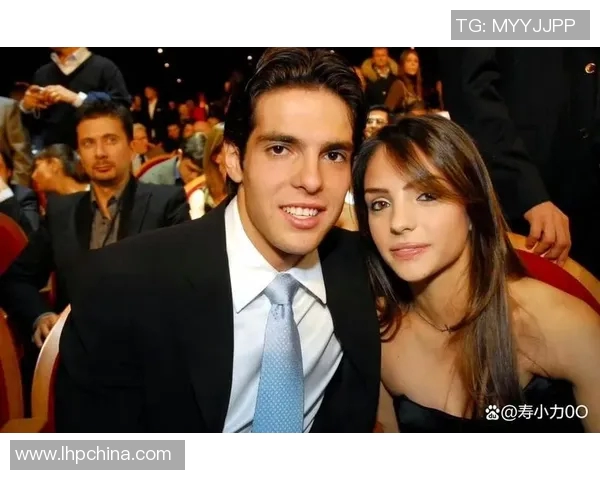 足球明星的性取向揭秘：他们的爱情故事与同性伴侣关系探讨