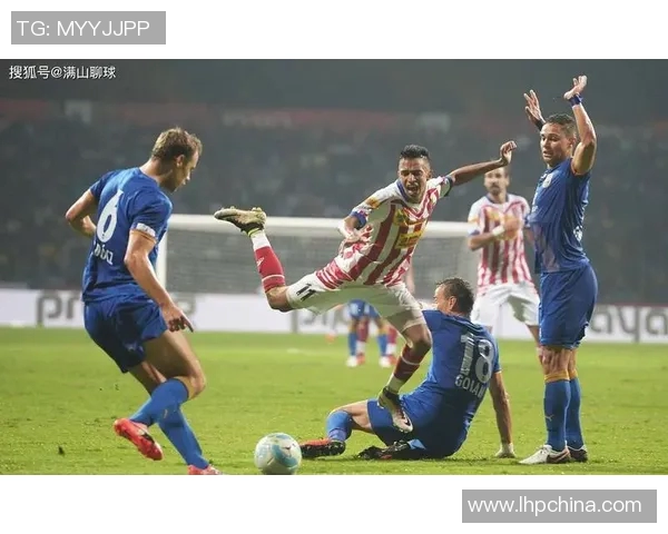 PSV埃因霍温与巴萨精彩对决直播全程回顾与分析 PSV埃因霍温与巴萨精彩对决直播全程回顾与分析